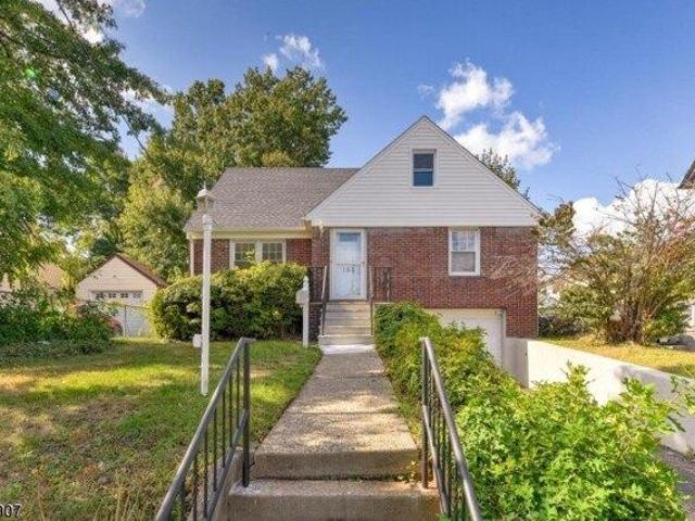 House for sale in Wood Ridge, New Jersey