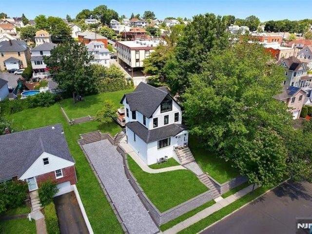 House for sale in Wood Ridge, New Jersey