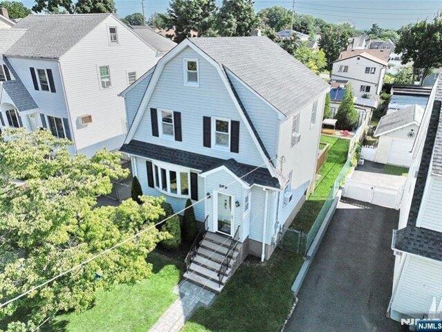 House for sale in Wood Ridge, New Jersey