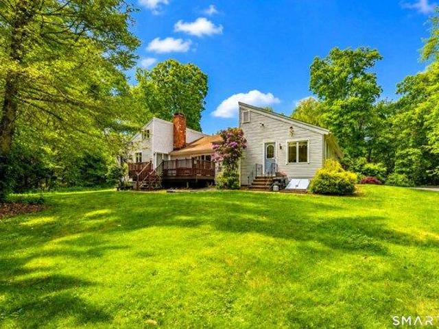 House for sale in Woodbridge, Connecticut