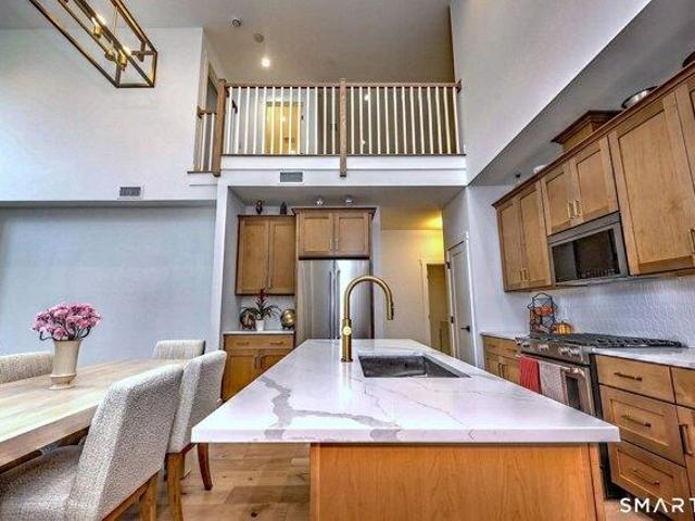 House for sale in Woodbridge, Connecticut