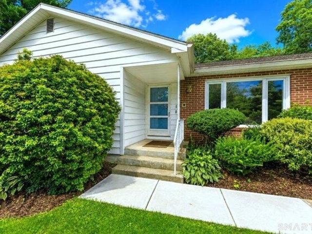 House for sale in Woodbridge, Connecticut