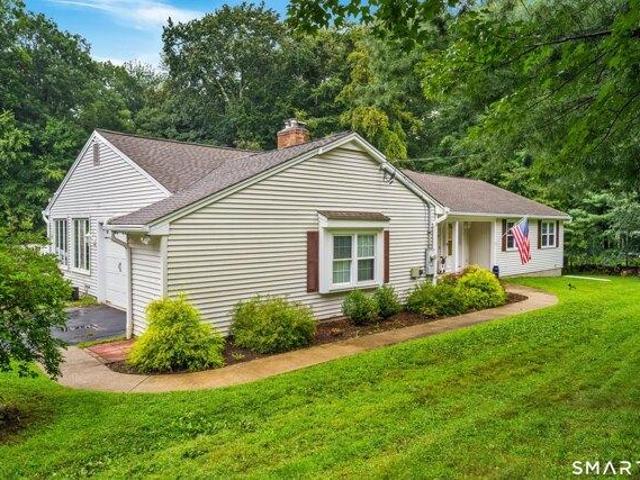 House for sale in Woodbridge, South Central Connecticut Planning Region