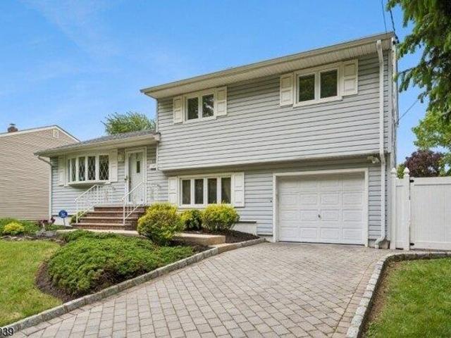 House for sale in Avenel, New Jersey