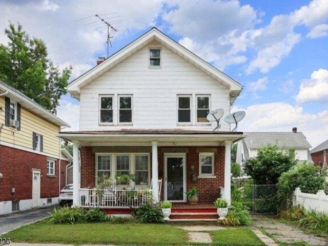 House for sale in Avenel, New Jersey