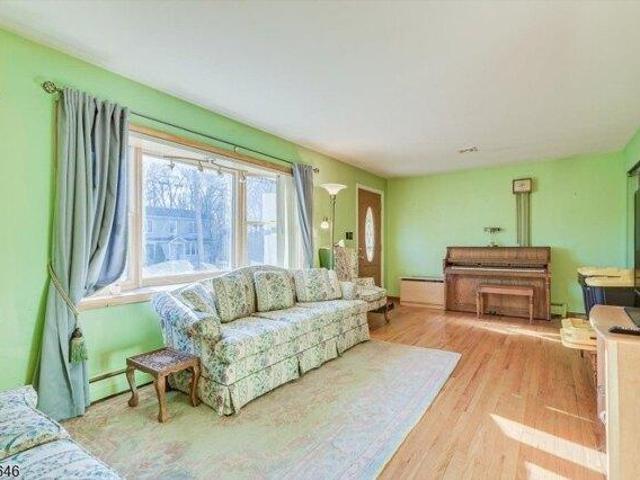House for sale in Avenel, New Jersey