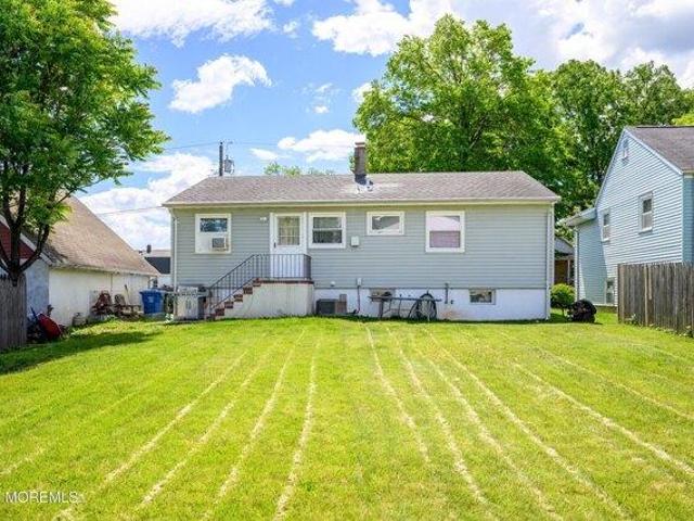 House for sale in Avenel, New Jersey