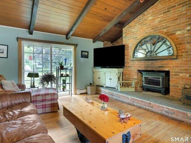 House for sale in Woodbury, Connecticut