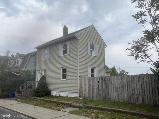 House for sale in Woodbury, New Jersey