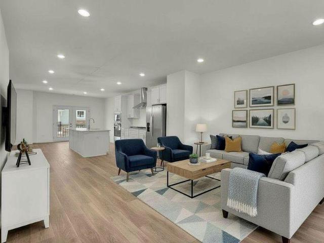 House for sale in Woodridge, Illinois
