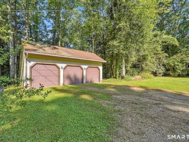 House for sale in Woodstock, Northeastern Connecticut Planning Region
