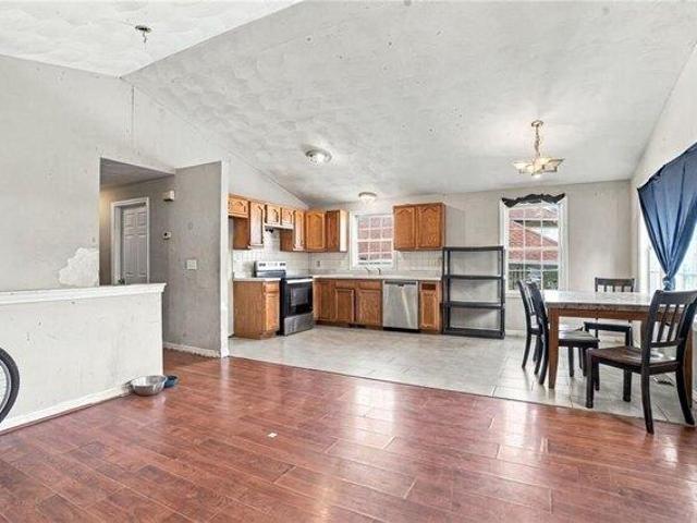 House for sale in Bernon Heights, Woonsocket
