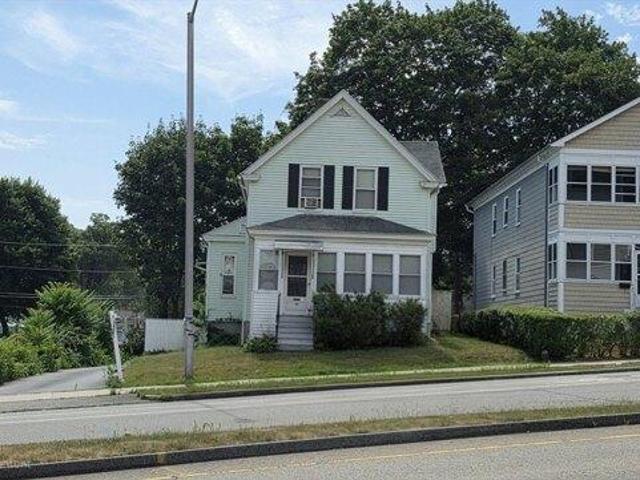 House for sale in Worcester, Massachusetts