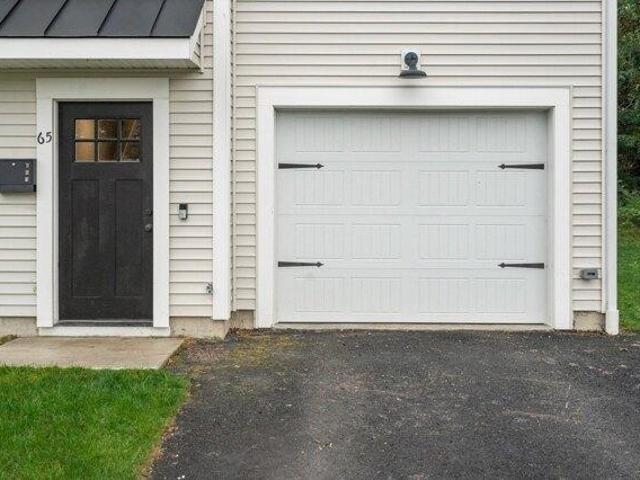 House for sale in Summit, Worcester