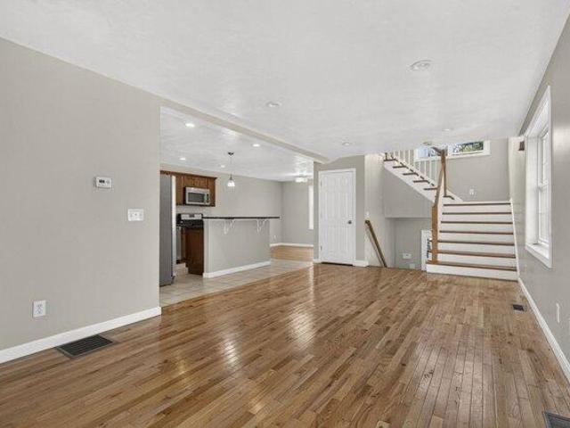 House for sale in Hamilton, Worcester