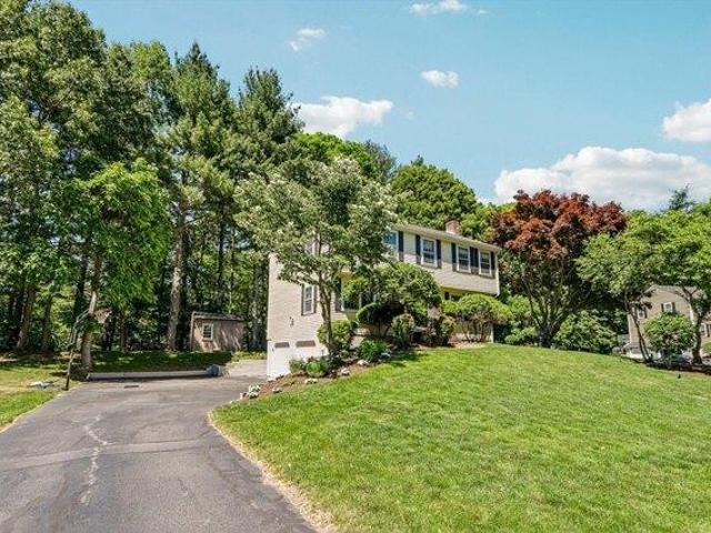 House for sale in Wrentham, Massachusetts