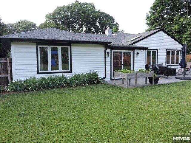 House for sale in Wyckoff, New Jersey