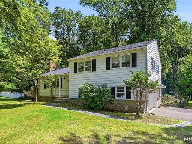 House for sale in Wyckoff, Bergen County