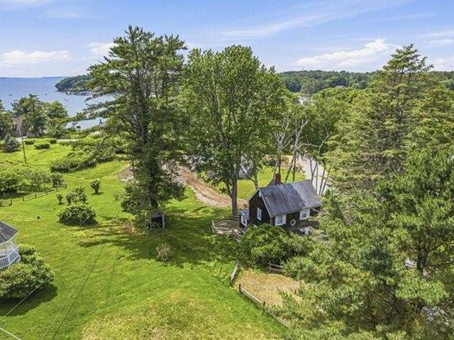 House for sale in Yarmouth, Maine