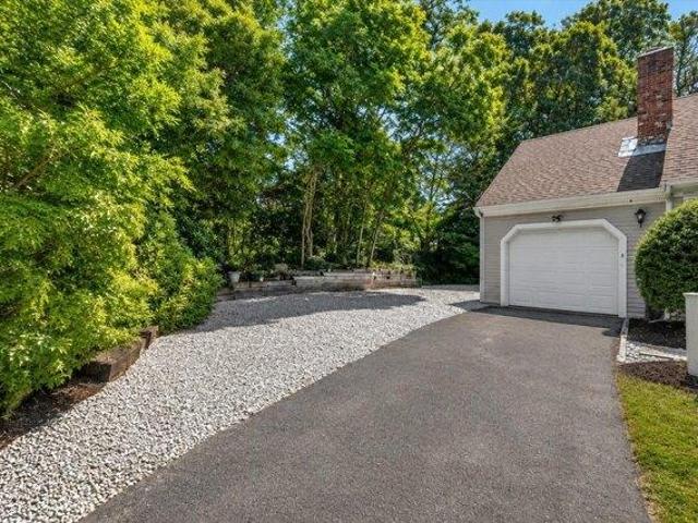 House for sale in South Yarmouth, Massachusetts