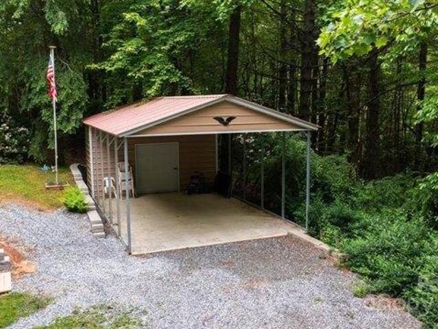 House for sale in Zirconia, North Carolina