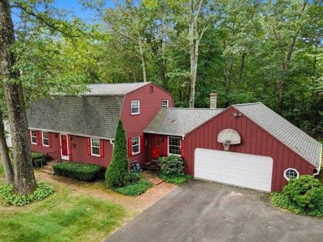 House for sale in Hampden, Massachusetts