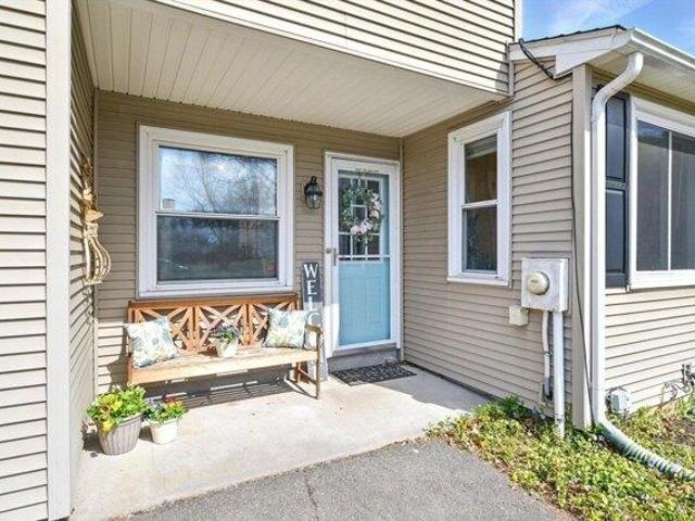 House for sale in Hampden, Massachusetts