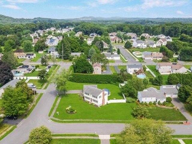 House for sale in Hampden, Massachusetts