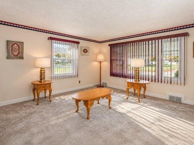 House for sale in Feeding Hills, Agawam