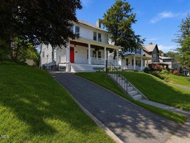 House for sale in Albany, New York