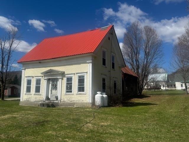 House for sale in Albany, Vermont