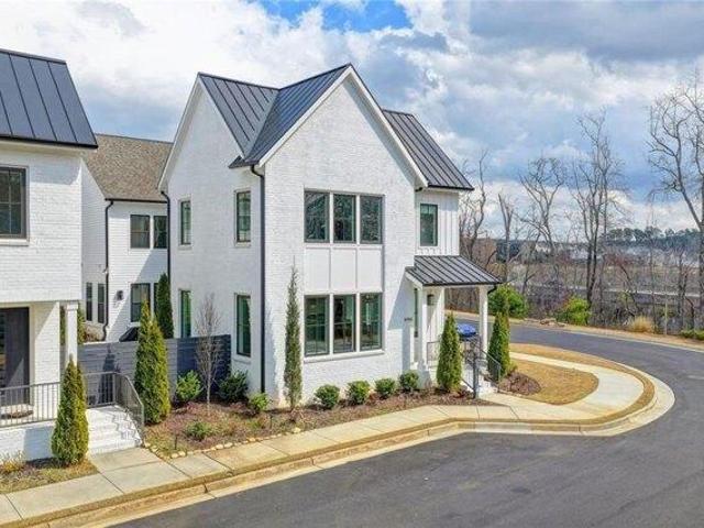 House for sale in Alpharetta, Georgia