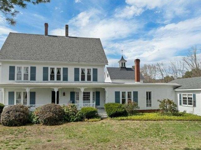 House for sale in New Hampshire