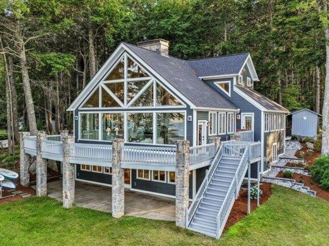 House for sale in New Hampshire