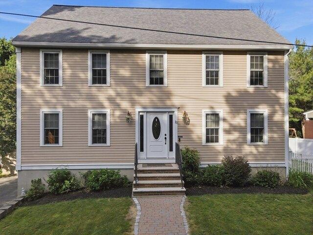 House for sale in Amesbury, Massachusetts