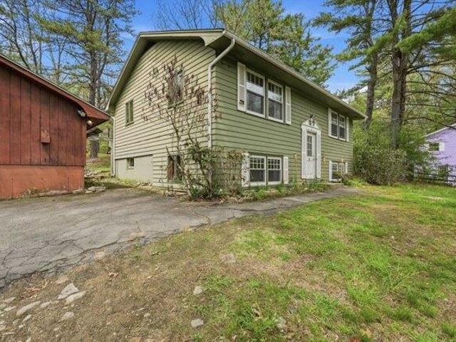House for sale in Amherst, Massachusetts