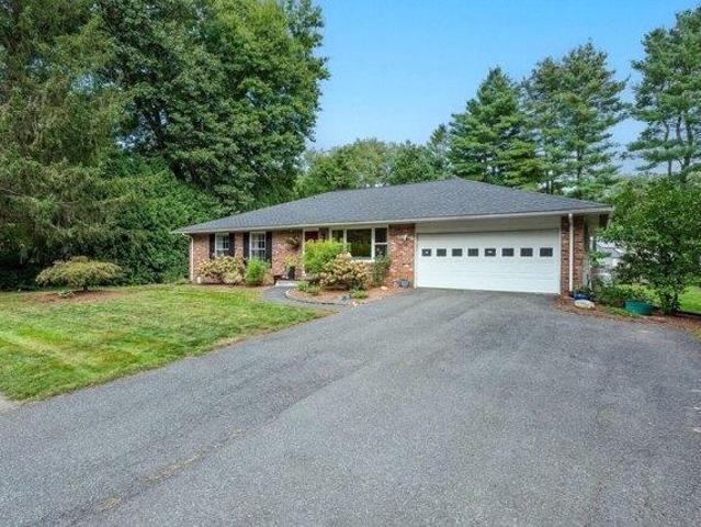 House for sale in Cushman, Amherst