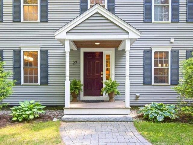 House for sale in New Hampshire