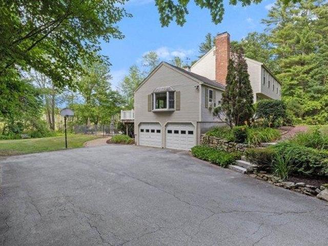 House for sale in New Hampshire