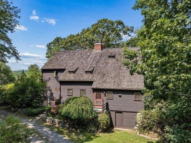 House for sale in New Hampshire