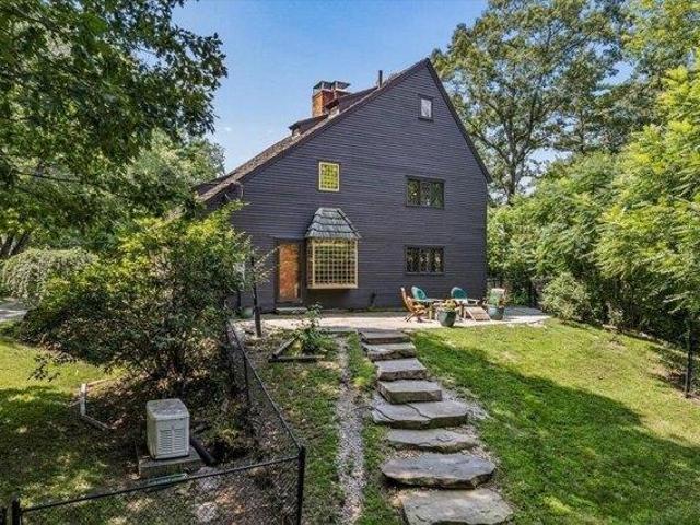 House for sale in Amherst, Hillsborough County