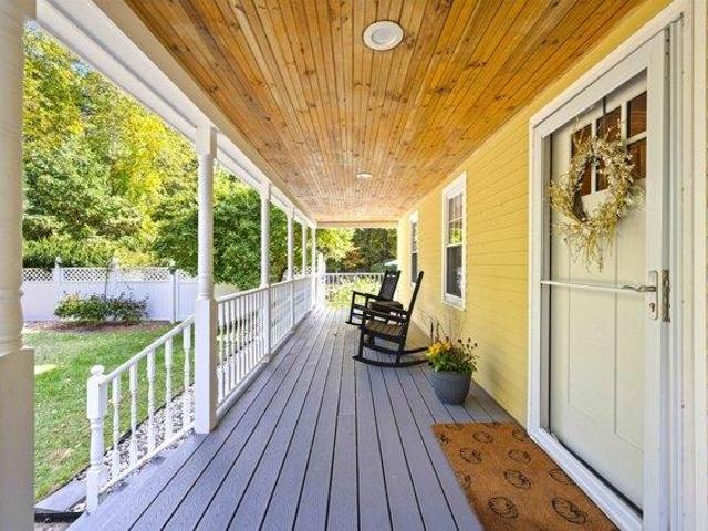 House for sale in Amherst, Hillsborough County