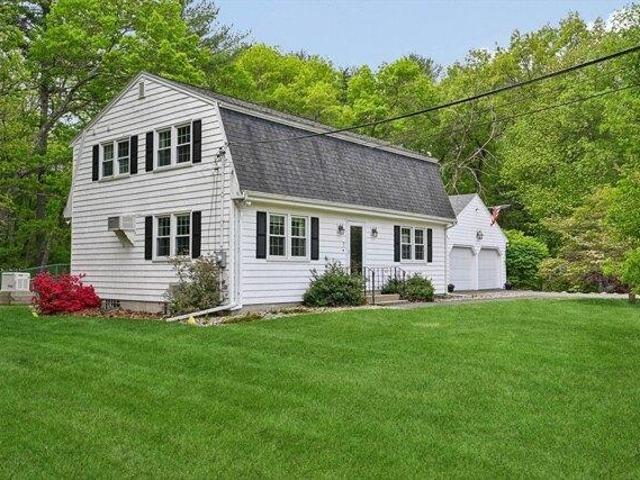 House for sale in Andover, Massachusetts