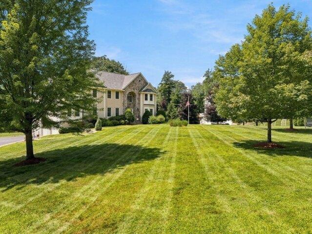 House for sale in Tewksbury, Middlesex County