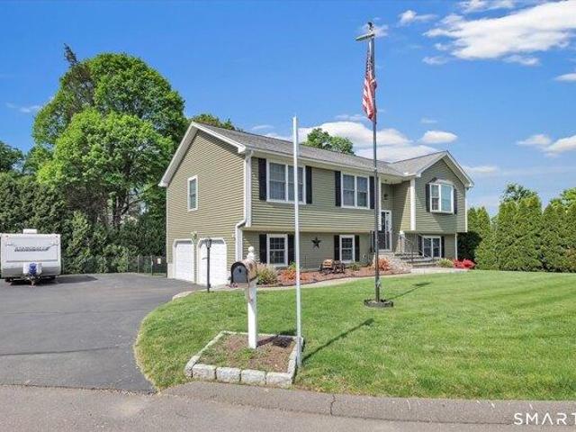 House for sale in Ansonia, Connecticut
