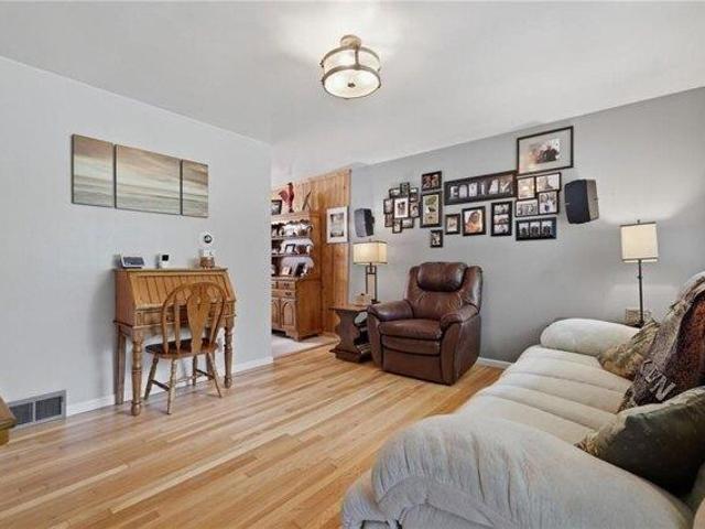 House for sale in Spring Church, Pennsylvania