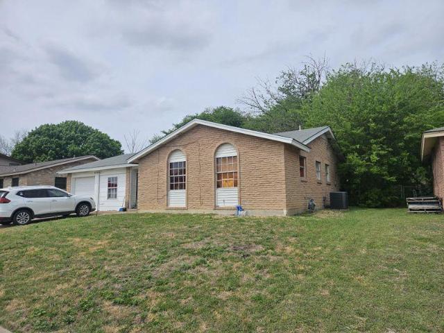 House for sale in Arlington, Texas