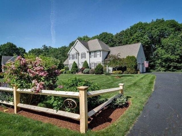 House for sale in Ashland, Massachusetts