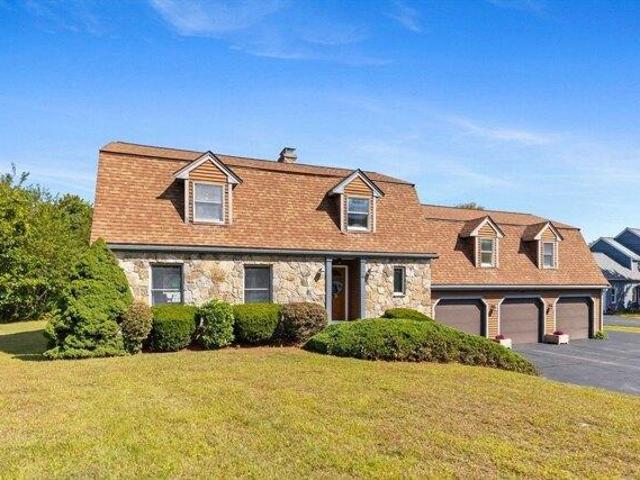 House for sale in Ashland, Massachusetts