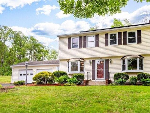 House for sale in Athol, Massachusetts